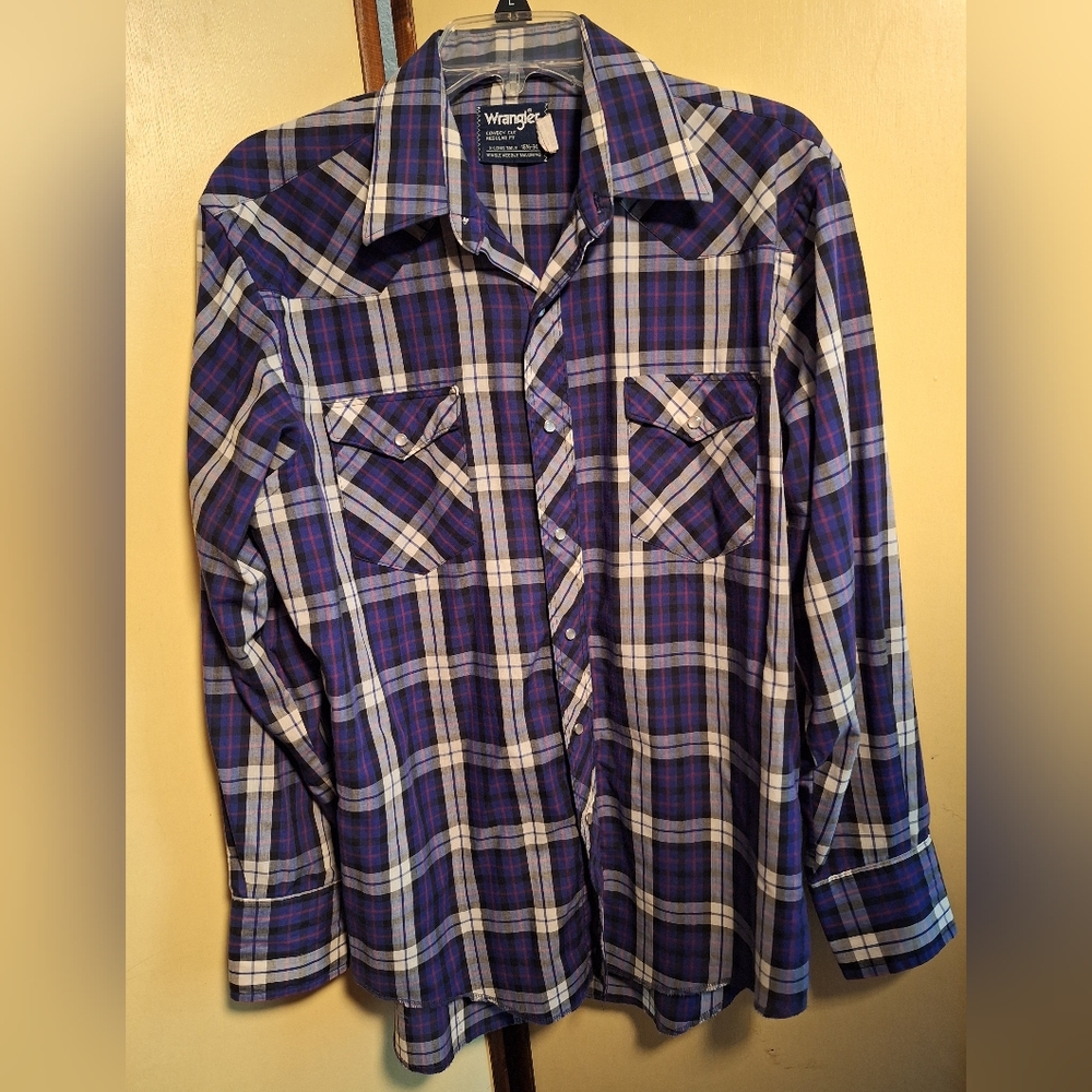 Vintage Wrangler Cowboy Cut Purple Plaid Button-Up Shirt